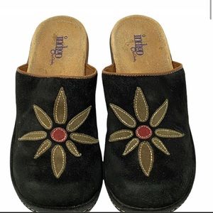 Clarks Indigo Suede Boho Clog Black With Flower 9